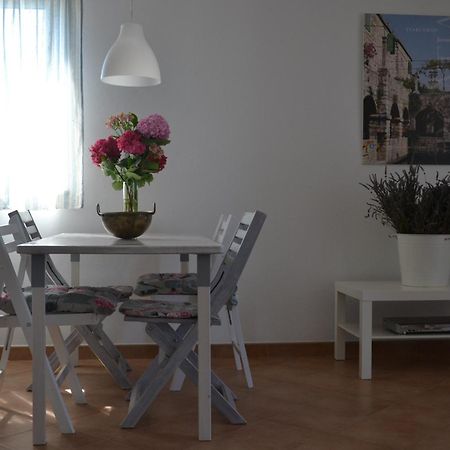 Apartments Roza Medolino Esterno foto